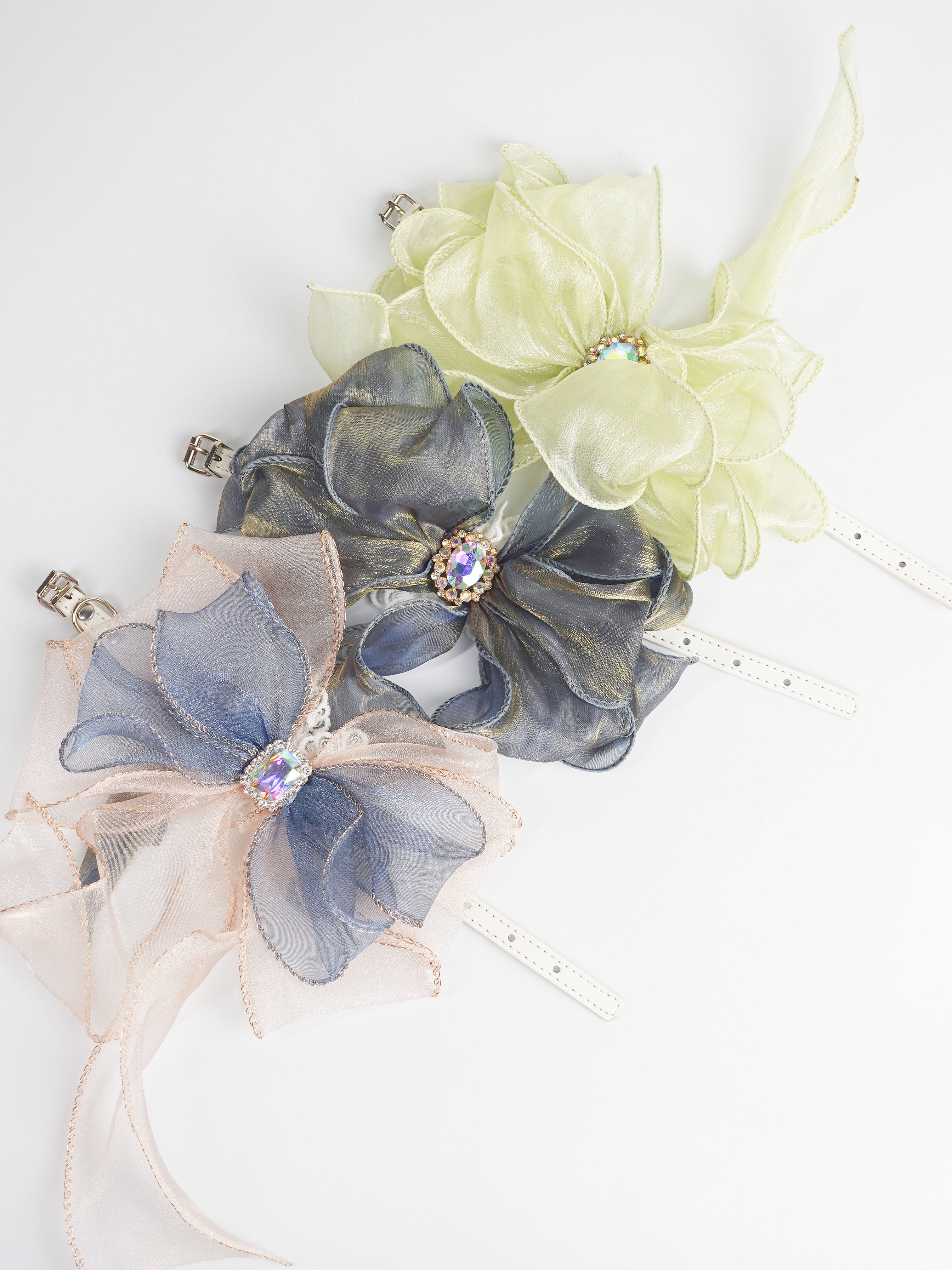 Princess Bow Tie Collar