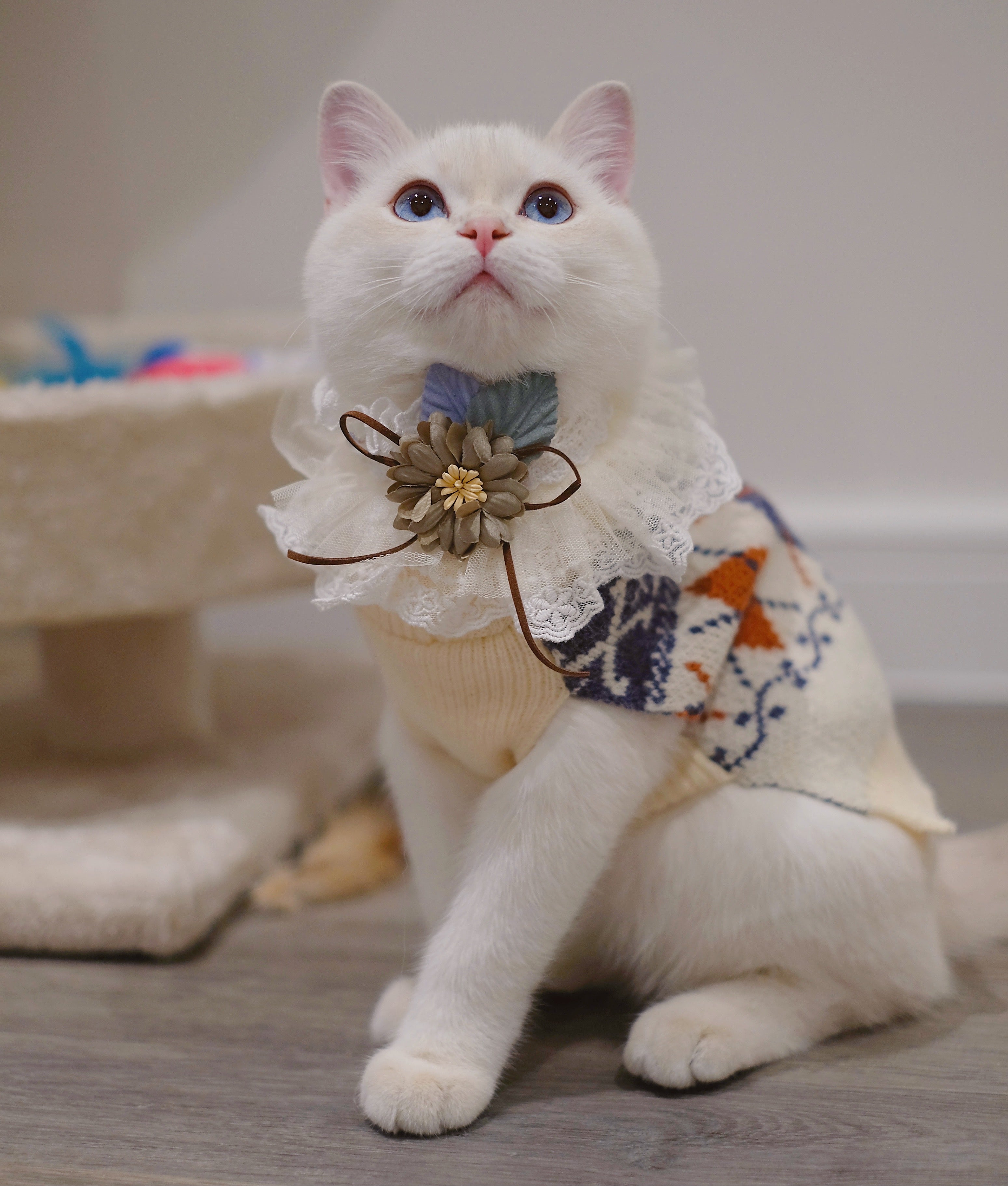 Camellia Flower Lace Neckerchief