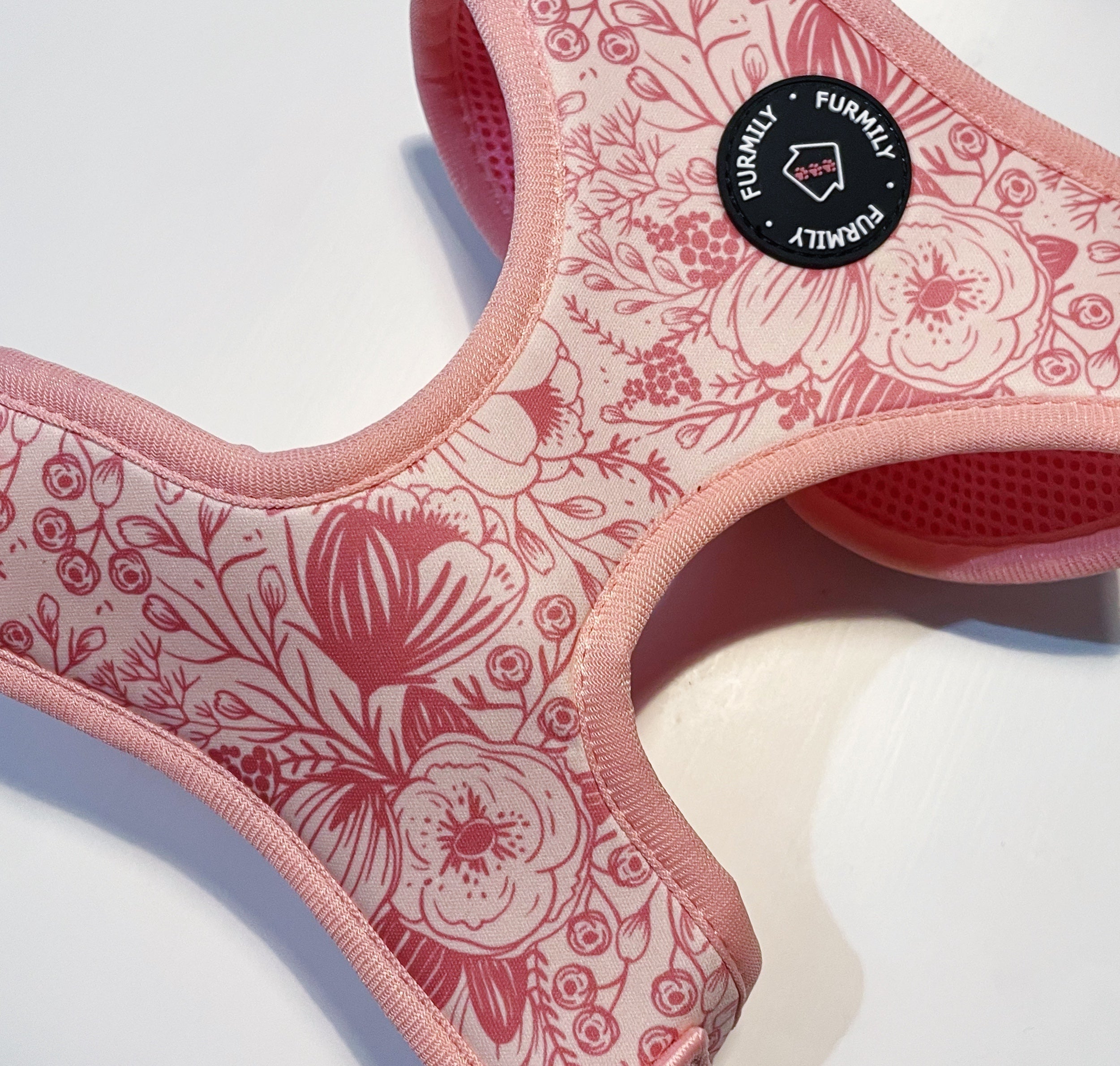 Walk Essentials | "Pink Poppy"